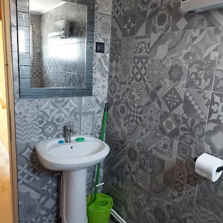 Dobra Gazda - Transit Sleep Apartment Exterior photo
